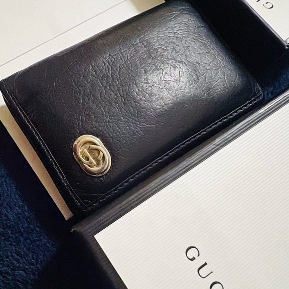 AUTHENTIC Leather GUCCI Wallet in black with Gold GG design - Picture 3 of 7